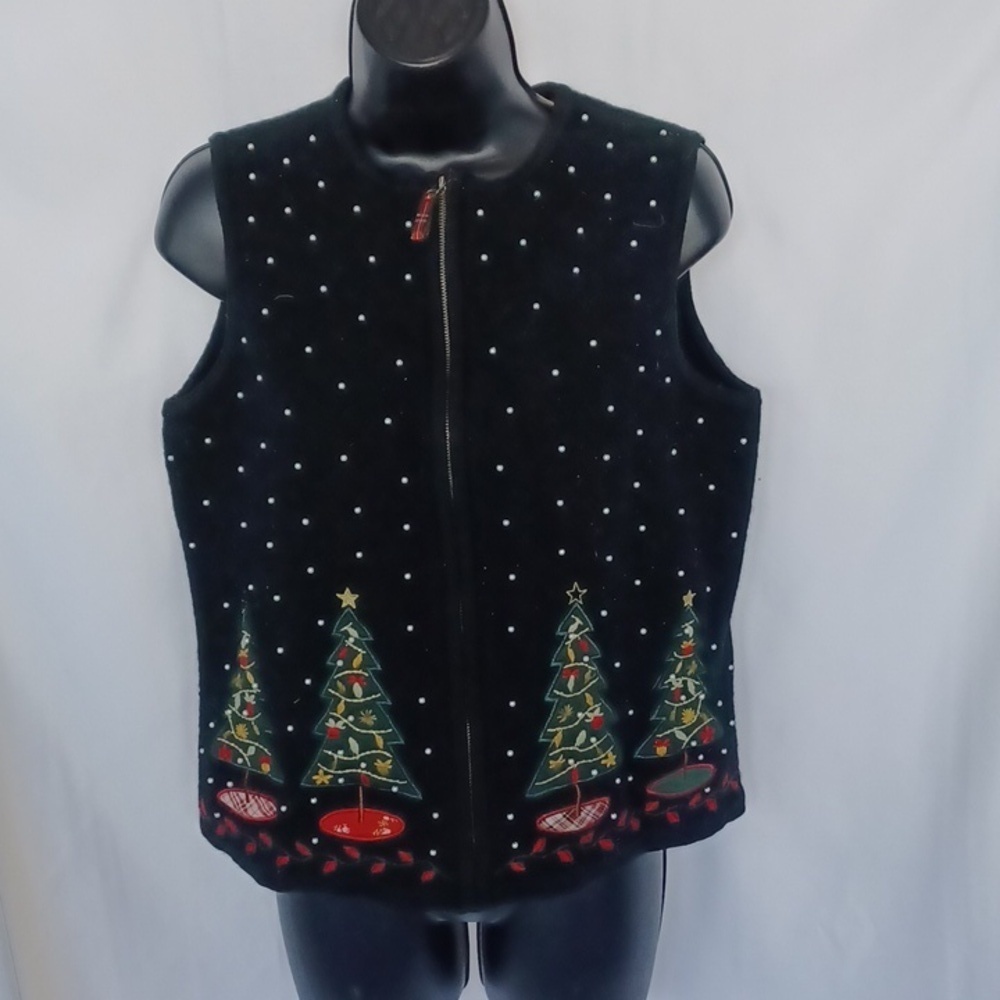 Christmas Vest Black w/Corduroy Trees & Embroidered Accents Sz L, 20"PTP, 21" L